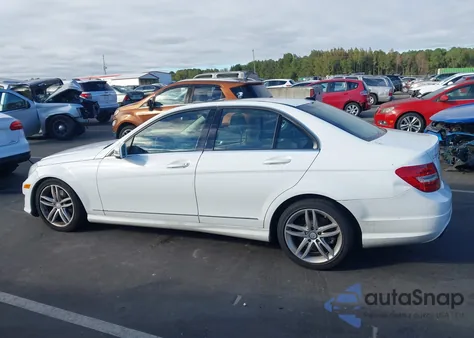 2013 Mercedes-Benz C 300 Sport 4Matic from USA, damaged, VIN WDDGF8AB2DR243862